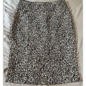White House Black Market Pencil Skirt Womens Size 6 Black & White Tweed